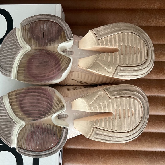 Nike superrep zoom rose gold peach 8.8 - Picture 2 of 4
